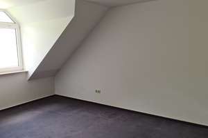 Schöne, bezugsfreie 2-Zimmer-Wohnung mit Empore und Tiefgaragen-Stellplatz direkt am Stadtpark – Passstraße 111, 52070 Jülicher Straße, Aachen – Vorschaubild 9