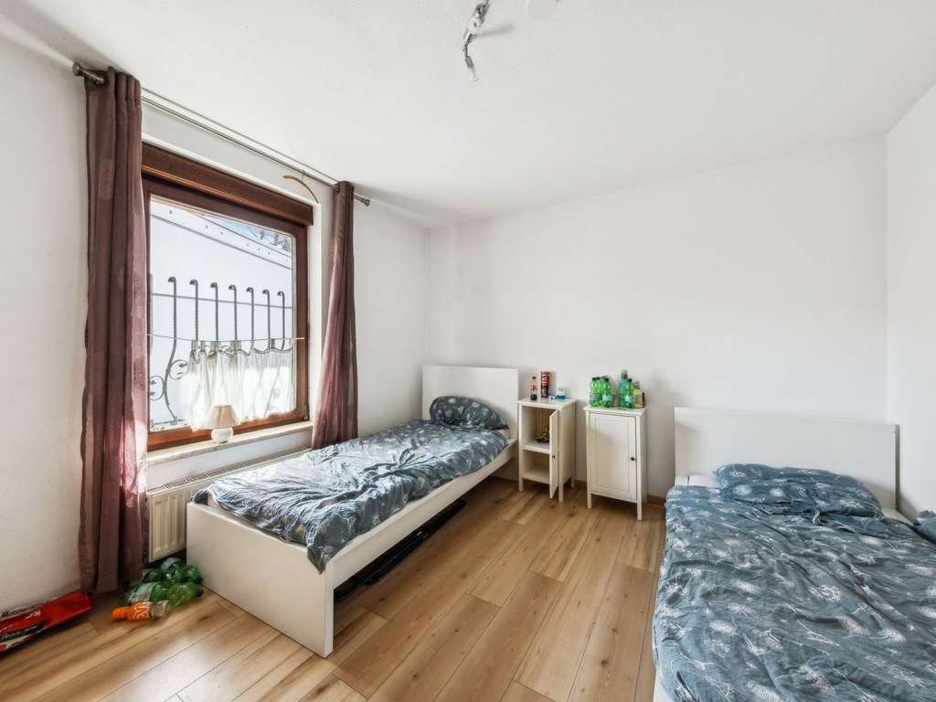 Immobilie in Unterhaching - Attraktive 3-Zimmer-Maisonette-Wohnung mit 2 Dachterrassen in zentraler Lage von Unterhaching - Bild 3