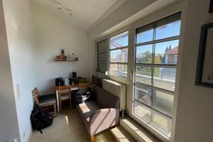 Studentischer Wohnkomfort am Galgenberg - 1 Zimmer Apartment mit Blick ins Grüne  – Die vollständige Adresse der Immobilie erhältst du vom Anbieter., 93053 Galgenberg, Regensburg – Vorschaubild 3