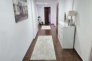 Einfamilienhaus mit 195 m² Wohnfläche, Garten‑Sauna und Photovoltaikanlage in Salzgitter – Die vollständige Adresse der Immobilie erhältst du vom Anbieter., 38239 Thiede, Salzgitter – Vorschaubild 10