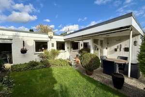 Gepflegter Bungalow mit Garage und schönen Garten in Süd-Ausrichtung – Die vollständige Adresse der Immobilie erhältst du vom Anbieter., 46395 Bocholt – Vorschaubild 2