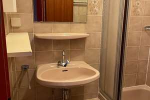 Rennovierte 2-Zimmer-Wohnung in Bonn, Cäcilienhöhe/Heiderhof, Einbaukuche – Schlehenweg 2 11, 53177 Heiderhof, Bonn – Vorschaubild 16