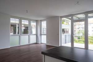 Wohnen im Park - sonnige 3-Zimmer Wohnung im 2. OG mit Blick ins Grüne – Theo-Neubauer-Straße 20, 99085 Krämpfervorstadt, Erfurt – Vorschaubild 9