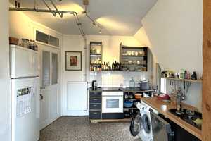 Tolle Anlage und für Menschen mit "MEHR Bedarf" gibt´s noch ein 2. Haus dazu – Stuttgart – Vorschaubild 9