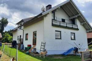 Bei Thyrnau - Zweifamilienhaus mit 10 KW PV-Anlage für nur € 365.000,-- – Die vollständige Adresse der Immobilie erhältst du vom Anbieter., 94136 Thyrnau – Vorschaubild 5