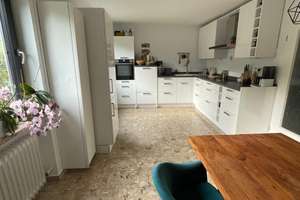 Modernisierte DHH in absoluter Top-Lage/ Garten & Balkon/ Ubahn Nähe – Die vollständige Adresse der Immobilie erhältst du vom Anbieter., 81477 Obersendling, München – Vorschaubild 2