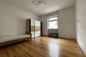 WG-Zimmer in 4er Studenten-WG in der Südweststadt – Karl-Hoffmann-Straße 8, 76137 Südweststadt, Karlsruhe – Vorschaubild 1