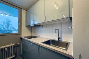 Ihr Zuhause | NEU positioniert: 3-Zimmer, Aufzug, 2 Balkone, tolle Aussicht - jetzt inkl. TG – Die vollständige Adresse der Immobilie erhältst du vom Anbieter., 81477 Solln, München – Vorschaubild 7