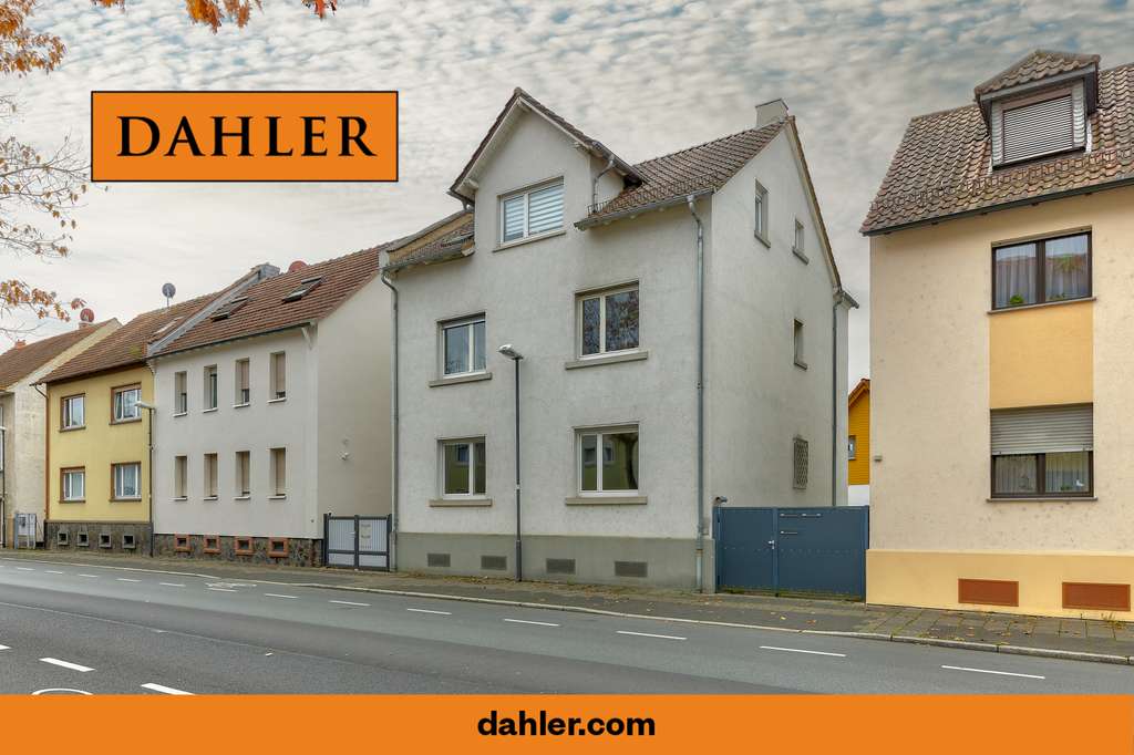 3-Familienhaus mit hohem Vermietungspotenzial – Ideal für Investoren und Eigennutzer!