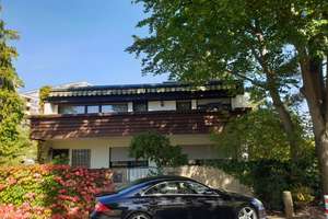 EFH mit 6 Zimmern zzgl. großen Garagenhof mit 7 Garagen. Auch gewerblich nutzbar! Provisionsfrei! – Die vollständige Adresse der Immobilie erhältst du vom Anbieter., 90411 Schafhof, Nürnberg – Vorschaubild 1