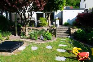 Neuwertige DHH mit 1a technischer Ausstattung & Traumgarten in ruhiger Lage Solingen-Burg – Die vollständige Adresse der Immobilie erhältst du vom Anbieter., 42659 Burg/Höhscheid, Solingen – Vorschaubild 2