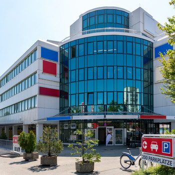 Privater Büroraum für 2 Person in HQ Feringastraße