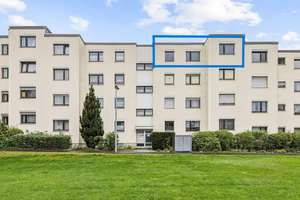 Neu renovierte 4-Zimmerwohnung mit Loggia und traumhaftem Ausblick über Amberg – Die vollständige Adresse der Immobilie erhältst du vom Anbieter., 92224 Kernstadt, Amberg – Vorschaubild 1