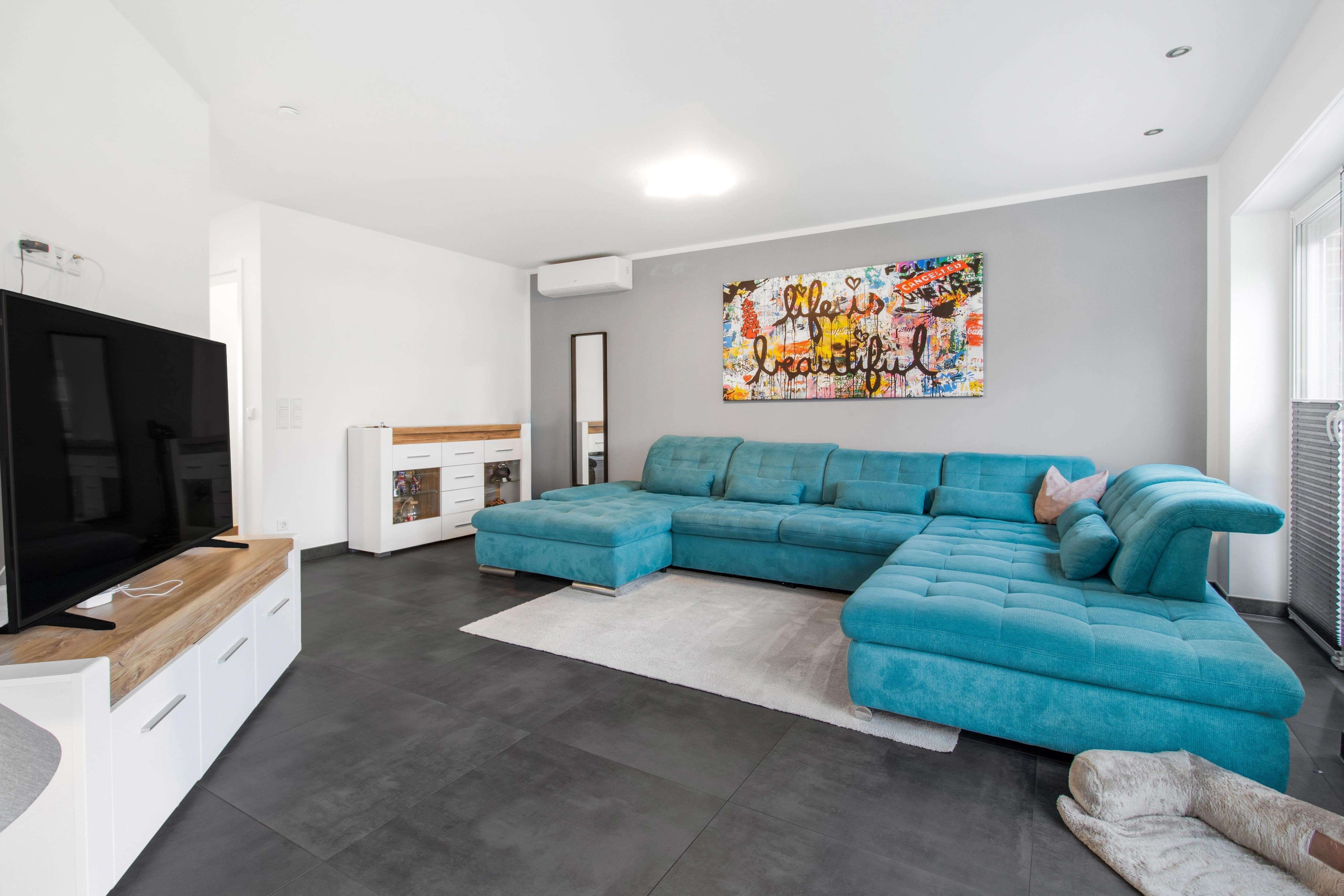 Immobilie in Beckeln - Hochwertiges Einfamilienhaus mit Top Ausstattung und Nebengebäude - Mischgebiet - Bild 2