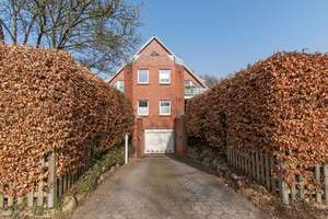 Property thumbnail 11