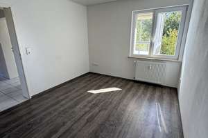 Lichtdurchflutete 3-Raum Wohnung mit Wintergarten – 64354 Reinheim – Vorschaubild 7
