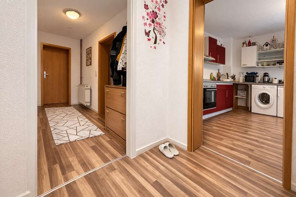 Immobilie in Offstein - Saniertes Wohnhaus mit Zimmervermietung und ELW in Offstein – Flexibles Nutzungspotenzial - Bild 2