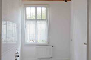 Schöne und helle 3 ZKDB Wohnung in gepflegtem Altbau mit viel Charme in Wuppertal-Cronenberg – Wuppertal – Vorschaubild 6