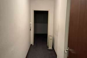 Renovierungsbedürftiges Einfamilienhaus mit 10 Zimmern in Leverkusen-Wiesdorf – Dresdener Straße 6, 51373 Wiesdorf, Leverkusen – Vorschaubild 10