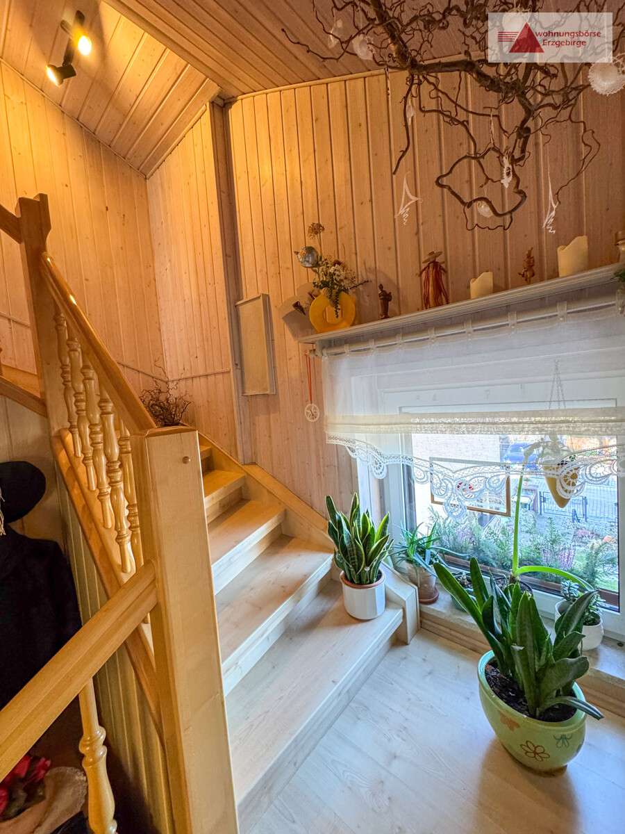 Immobilie in Grünhain-Beierfeld - Ihr neues Zuhause mit Panoramablick – großzügige Doppelhaushälfte in Beierfeld - Bild 4