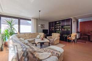 Einfamilienhaus mit Einliegerwohnung /Terrasse auf großem Grundstück sucht Familie . – Die vollständige Adresse der Immobilie erhältst du vom Anbieter., 72766 Reicheneck, Reutlingen – Vorschaubild 6
