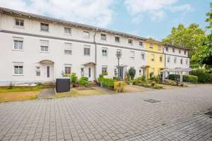 *** Attraktives Reihenhaus in Hönow *** – 5 Zimmer - vermietet  – Die vollständige Adresse der Immobilie erhältst du vom Anbieter., 15366 Hoppegarten – Vorschaubild 1