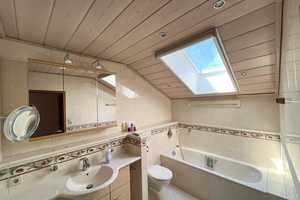 Property thumbnail 12