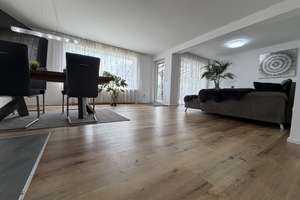 ATTRAKTIVES & MODERNES EINFAMILIENHAUS  MIT EINLIEGERWOHUNG IN VILSHEIM, GUNDIHAUSEN – Die vollständige Adresse der Immobilie erhältst du vom Anbieter., 84186 Vilsheim – Vorschaubild 13