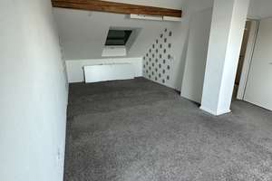 Geräumiges Haus  mit 9 Zimmern in Dettenheim – Gartenstraße 11, 76706 Dettenheim – Vorschaubild 11