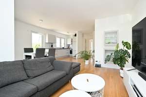 Jugendliche Wohn-Eleganz – Die vollständige Adresse der Immobilie erhältst du vom Anbieter., 57074 Bürbach, Siegen – Vorschaubild 2
