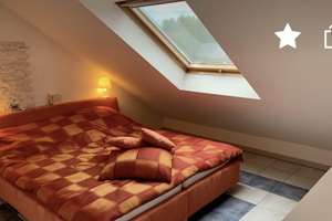 Wohnen mit Charakter: Helle 3–Zimmer Wohnung mit Balkon und EBK, Klima, Stellplatz – Sportplatzstraße 56, 51147 Wahnheide, Köln – Vorschaubild 10