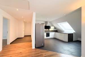 Oldenburg von ganz oben! Dachgeschosswohnung mit großer Terrasse und toller Ausstattung! – Die vollständige Adresse der Immobilie erhältst du vom Anbieter., 26135 Drielaker Moor, Oldenburg (Oldenburg) – Vorschaubild 3