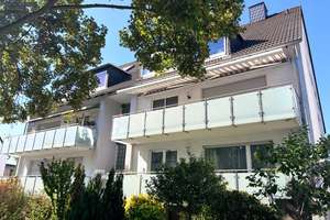 Top modernisierte 4-Zimmer-Wohnung mit sonnigem Balkon in ruhiger Lage von Brackel