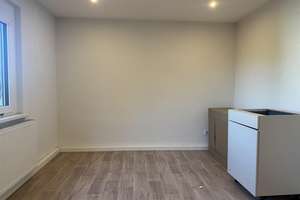 3-Zimmer-Wohnung mit neuer Einbauküche, Südbalkon & Stellplatz – Ansbacher Str. 26C, 91710 Gunzenhausen – Vorschaubild 10