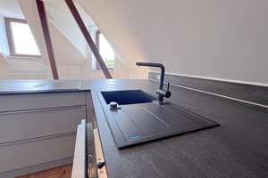 +++ Einzigartige 3-Zi DG Wohnung mit Galerie und Klimaanlage in einem luxuriös saniertem Stilaltbau! – Schützenstr. 1, 65195 Nordost, Wiesbaden – Vorschaubild 5