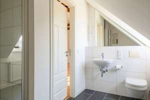 City-Maisonette | 4 Zimmer | Loggia | Aufzug | Sanierung 2016 – Die vollständige Adresse der Immobilie erhältst du vom Anbieter., 4317 Reudnitz-Thonberg, Leipzig – Vorschaubild 5