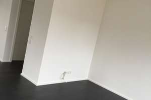 Schöne 2,5-Zimmer-Maisonette-Wohnung mit 4 Balkonen und moderner Einbauküche – Die vollständige Adresse der Immobilie erhältst du vom Anbieter., 72762 Reutlingen-Mitte, Reutlingen – Vorschaubild 7