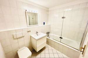 Sehr schöne 2-Zimmer-Wohnung, Vollausststtung, im Herzen von Leipzig – Die vollständige Adresse der Immobilie erhältst du vom Anbieter., 4105 Zentrum-Nordwest, Leipzig – Vorschaubild 3