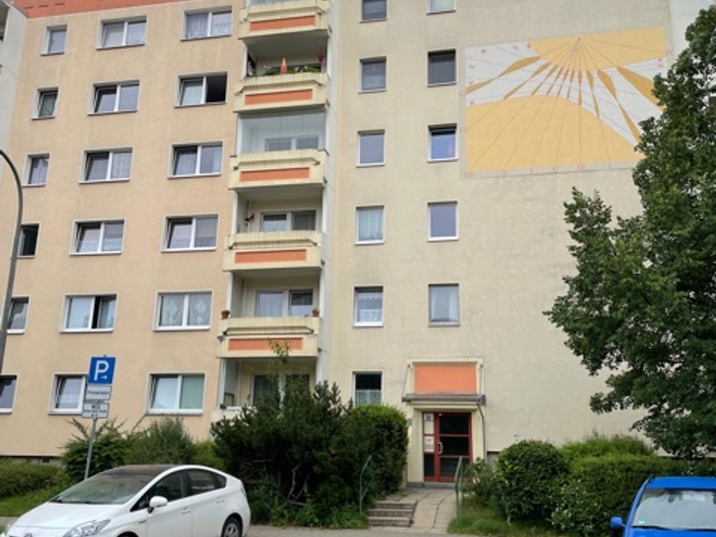 EIGENTUMSWOHNUNG IN WEIMARSCHÖNDORF 4,5 RENDITE!