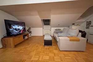 Helle 2-Zimmer Dachgeschosswohnung in Kumpfmühl-Ziegetsdorf-Neuprüll – Die vollständige Adresse der Immobilie erhältst du vom Anbieter., 93051 Kumpfmühl-Ziegetsdorf-Neuprüll, Regensburg – Vorschaubild 8