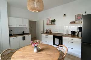 Charmantes Zuhause mit Balkon & Gartenblick – Gepflegte 2-Zimmer-Wohnung im Erdgeschoss in Dortmund – Hildesheimer Straße 7, 44143 Kaiserbrunnen, Dortmund – Vorschaubild 3