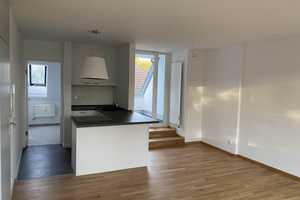 Traumhaftes und helles 1-Zimmer-Appartement mit Blick ins Grüne – Altenbergstr. 24, 40235 Düsseldorf – Vorschaubild 2