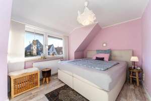Gepflegtes Zweifamilienhaus mit FeWo-Lizenz in Travemünde –  zwei Wohneinheiten & Ostseenähe! – Die vollständige Adresse der Immobilie erhältst du vom Anbieter., 23570 Travemünde, Lübeck – Vorschaubild 15