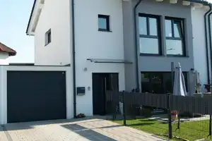 Moderne Doppelhaushälfte - komfortables Wohnen für Anspruchsvolle! – Rhein-Neckar-Kreis – Vorschaubild 1