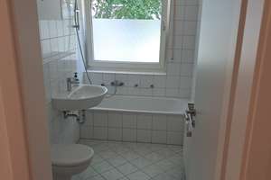 Freundliche 3 – Zimmerwohnung mit Balkon in Uni – Nähe  – Die vollständige Adresse der Immobilie erhältst du vom Anbieter., 33615 Schildesche, Bielefeld – Vorschaubild 5