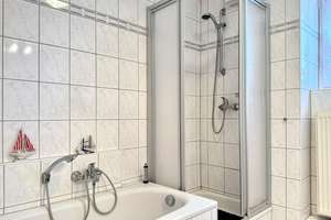 Property thumbnail 16