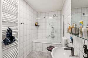 Modernisiertes 3-Familienhaus mit Dachterrasse und Garten  in Mönchengladbach – Die vollständige Adresse der Immobilie erhältst du vom Anbieter., 41238 Odenkirchen-Mitte, Mönchengladbach – Vorschaubild 15