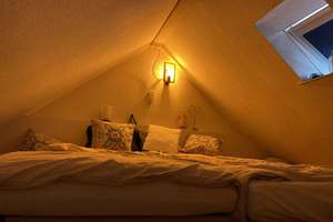 Wohnen mit Charakter: Vier-Zimmer-Dachgeschosswohnung in Wuppertal – Am Kriegermal 46, 42399 Langerfeld-Beyenburg, Wuppertal – Vorschaubild 8