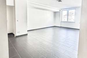 Exklusive 2,5 Zimmer Wohnung mit Eckbadewanne – Beekstr. 17, 47051 Altstadt, Duisburg – Vorschaubild 2