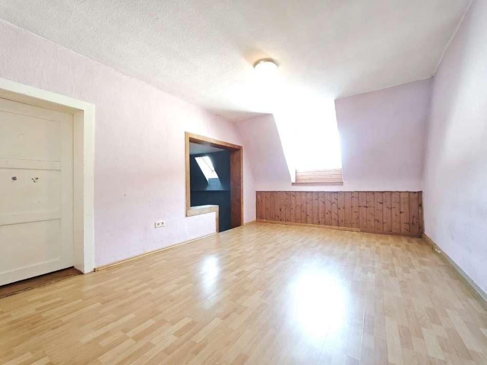 Schlafzimmer DG